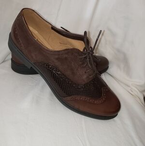 Women's Brown Oxford Lace-Up Shoes By Hotter
